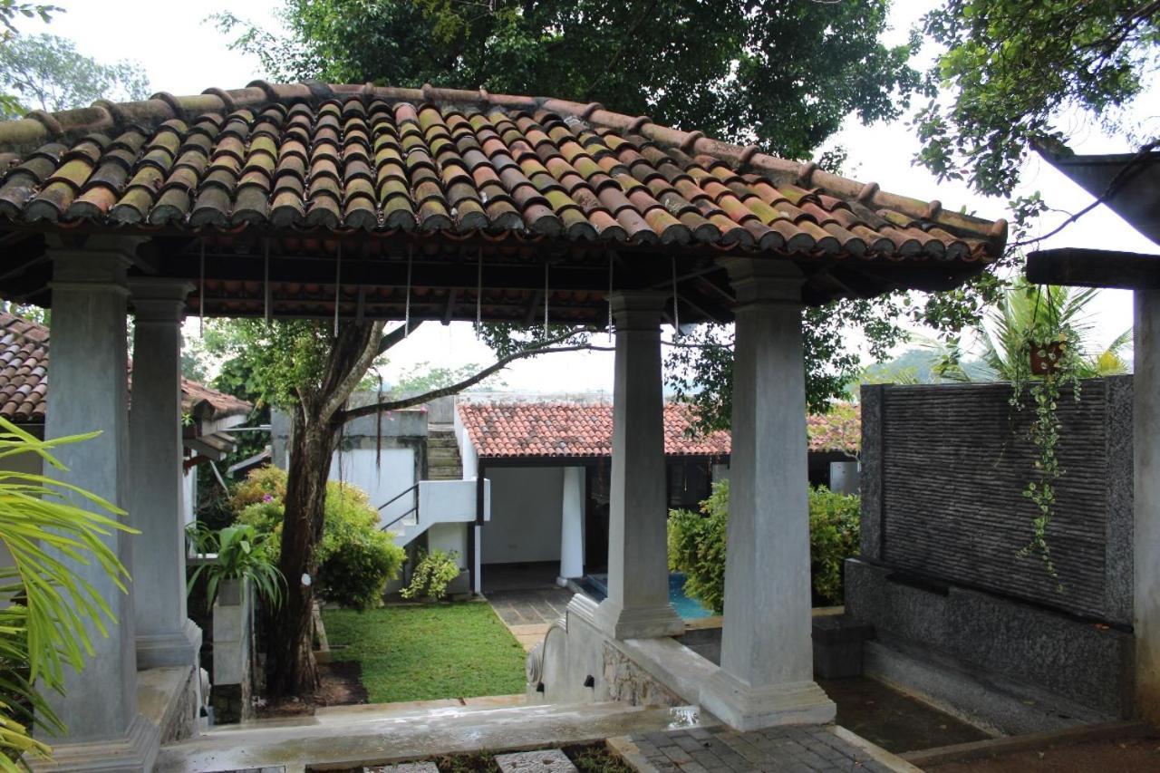 Edge Retreat गेस्ट हाउस Unawatuna